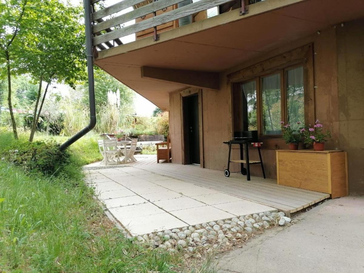 Le Nid Du Chat Noir - Maison Alveole Bed And Books Sciez Exterior photo